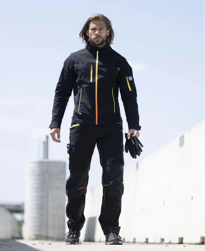 Jaka CREATRON